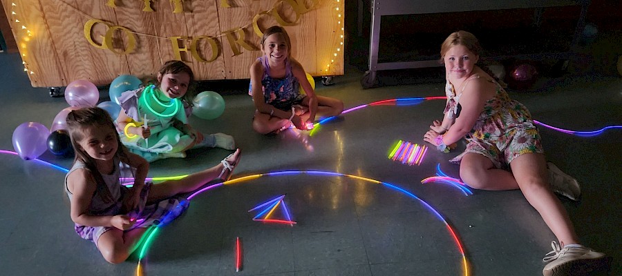 {$image->description}